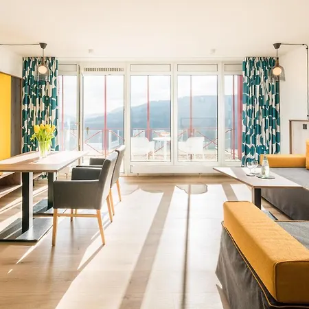 Waldhotel Sonnenberg 호텔