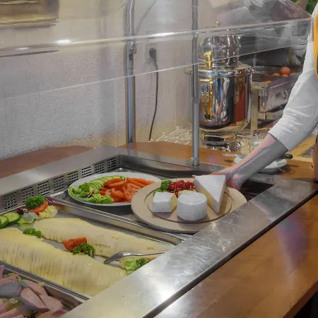 Waldhotel Sonnenberg 3* Bollendorf