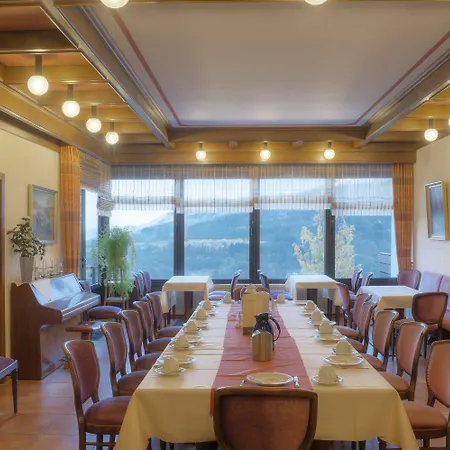 Waldhotel Sonnenberg ホテル 3*