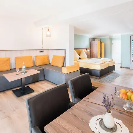 Waldhotel Sonnenberg 3*