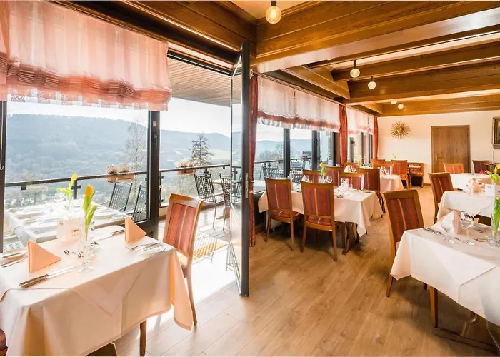 Waldhotel Sonnenberg 3*