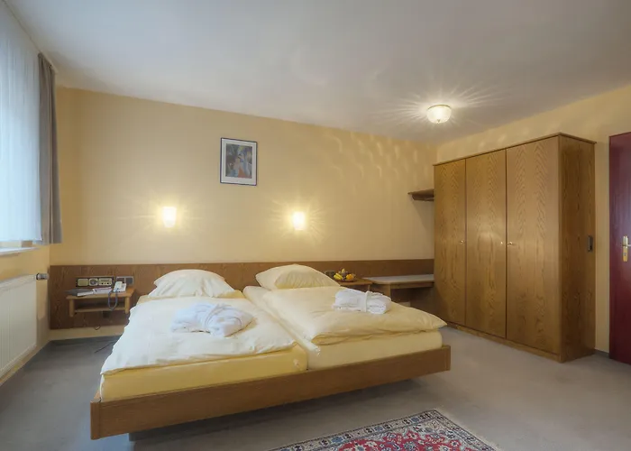 Waldhotel Sonnenberg 3*